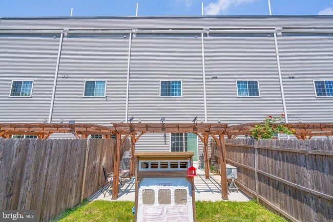 Building Photo - 3213 Chatham St