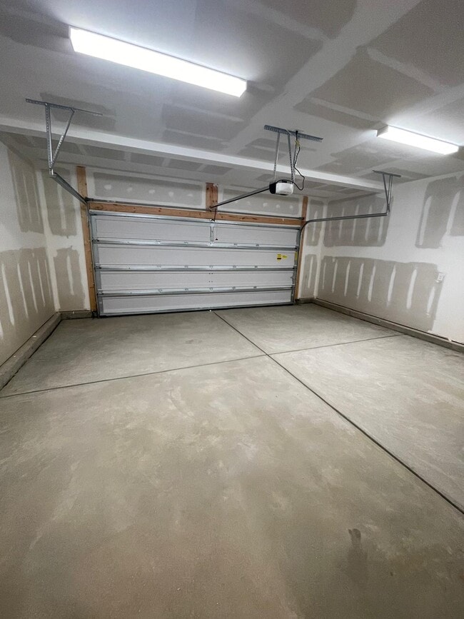 Building Photo - 347 Willowsford Dr