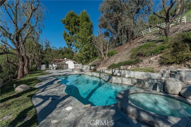 Building Photo - 5550 Penland Rd