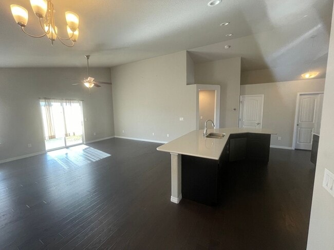 Building Photo - Adorable Lorson Ranch Home