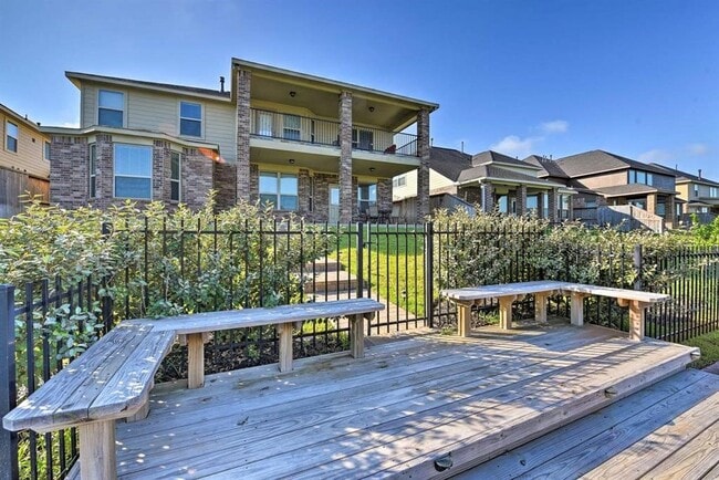 Building Photo - 3638 Aldridge Dr