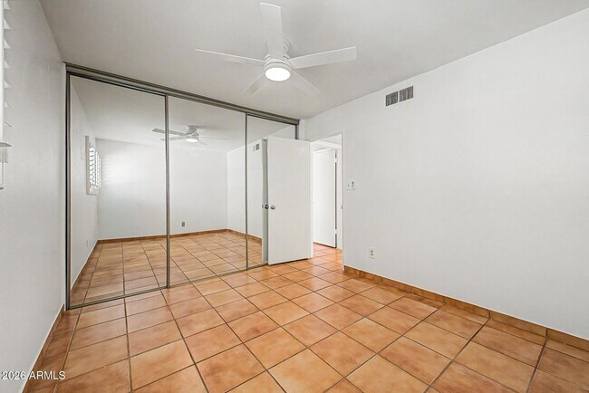 Building Photo - 8689 E Roosevelt Cir