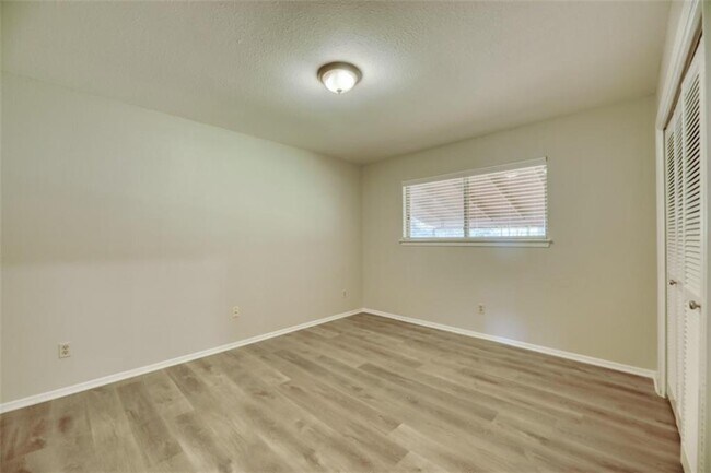 Building Photo - 11310 Powder Mill Trail