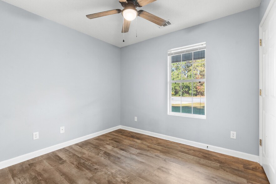 Building Photo - 306 Lawton Ct