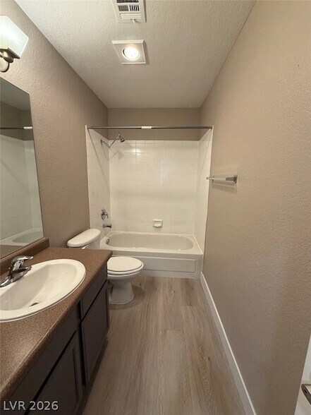 Building Photo - 5074 S Rainbow Blvd