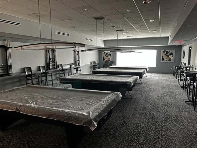 Building Photo - 14111 Royal Vista Dr