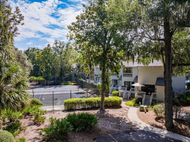 Building Photo - 137 Cordillo Pkwy