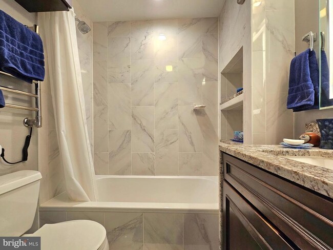 Building Photo - 11930 Cotton Mill Dr