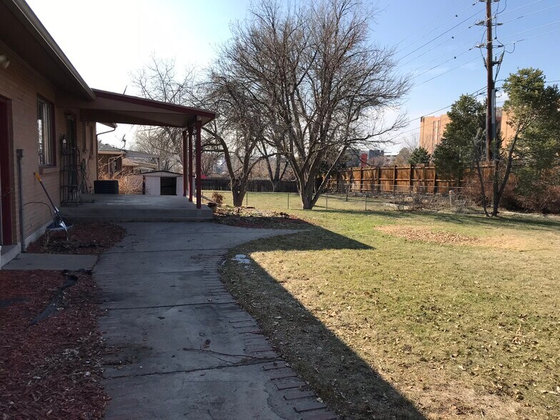 Building Photo - 7991 E Hampden Cir