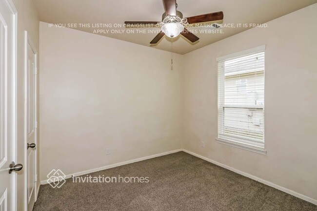 Building Photo - 3434 Tulip Trace Dr