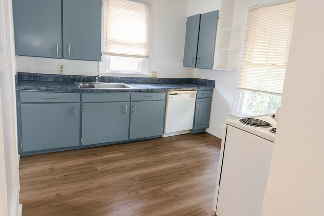 Building Photo - 952 Curry Pl