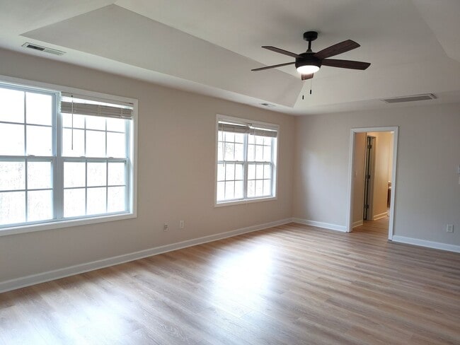 Building Photo - Stunning 2 Story, 4 Bedroom, 4.5 Bath Home Located in the Bridgemill Community in SC!