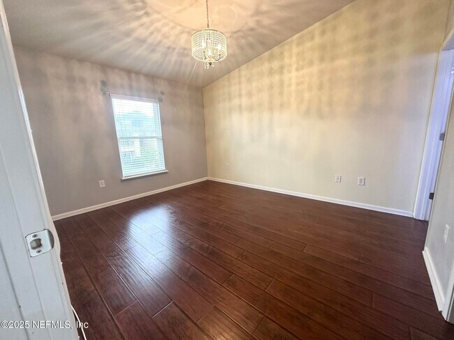 Building Photo - 6916 Ortega Woods Dr