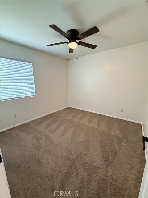 Building Photo - 25865 Lake Shore Ln