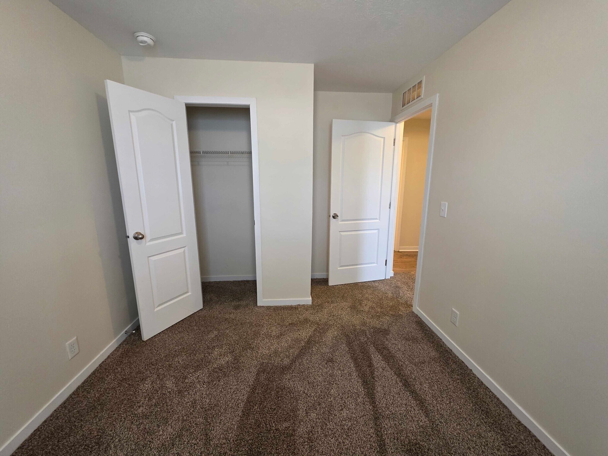 Building Photo - 3681 Hawthorne St