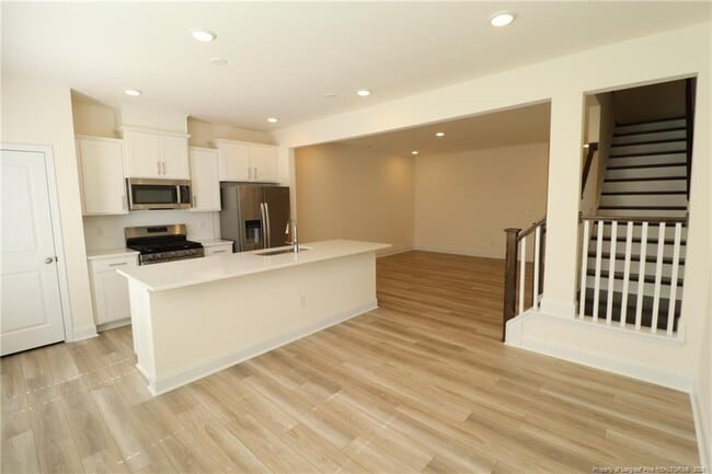 Building Photo - 917 Kensley Grv Ln