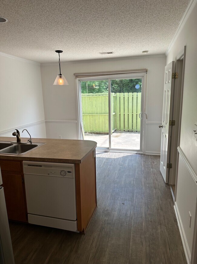 Building Photo - 3817 E Vancroft Cir