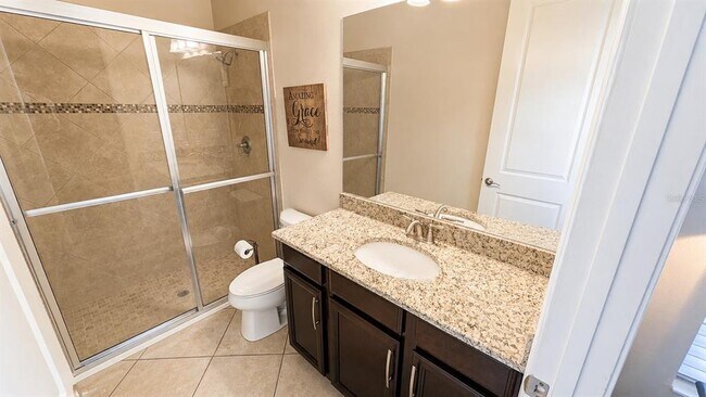 Building Photo - 2519 Vaccaro Dr