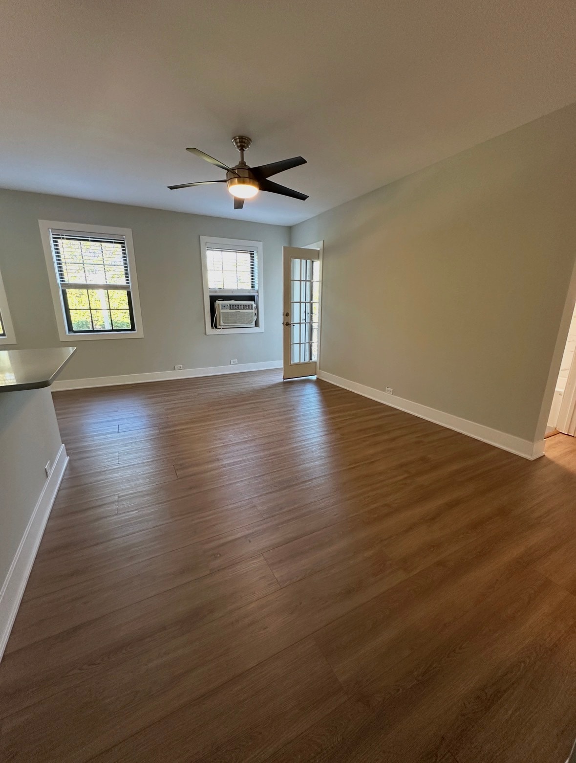 Building Photo - 730 Judson Ave