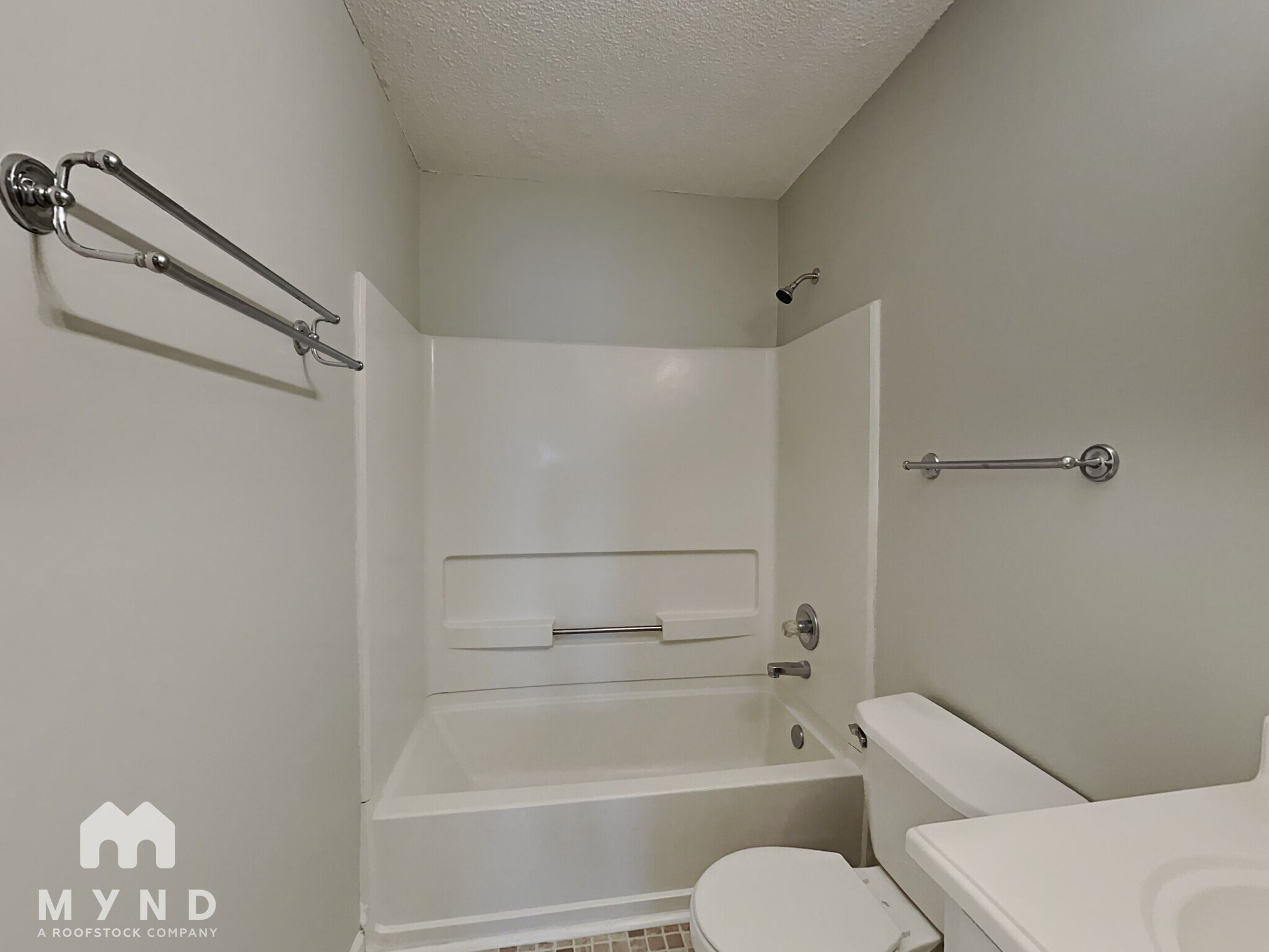 Building Photo - 4017 Rockside Hills Dr