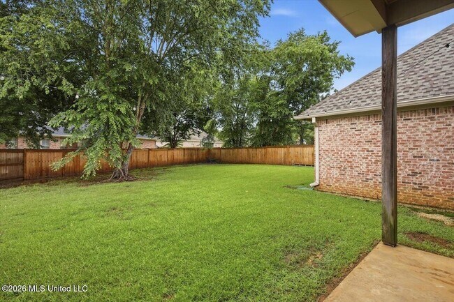 Building Photo - 143 Sonnett Cir