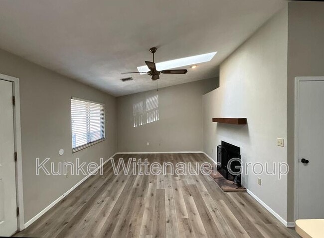 Building Photo - 257 Eagle Ridge