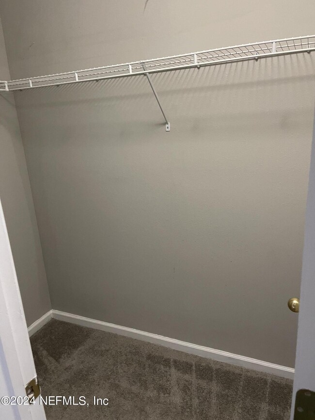 Building Photo - 4727 Playpen Dr