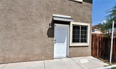 Building Photo - 701 Fourth St