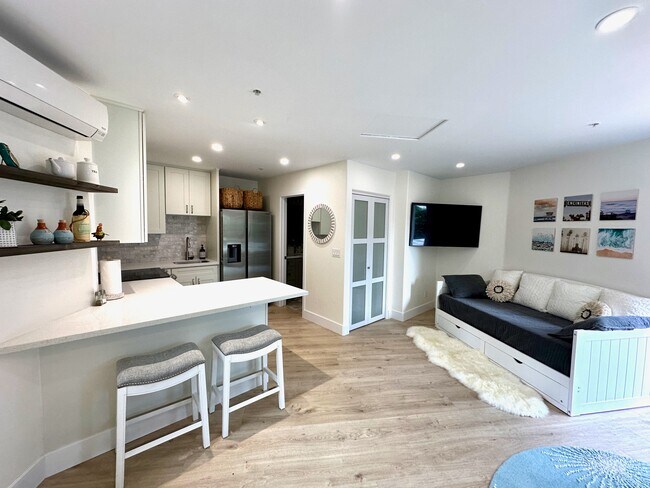 Building Photo - 449 Villa Blanca Ct