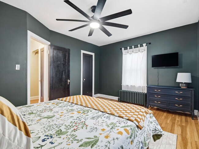 Building Photo - 3621 Silsby Rd