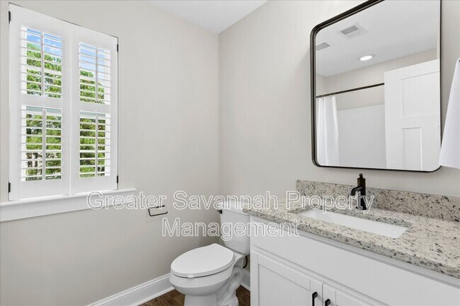 Building Photo - 45 Grove Park Dr