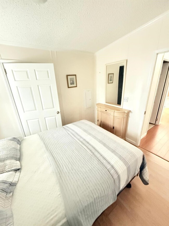 Building Photo - 2090 SW 85th Ave