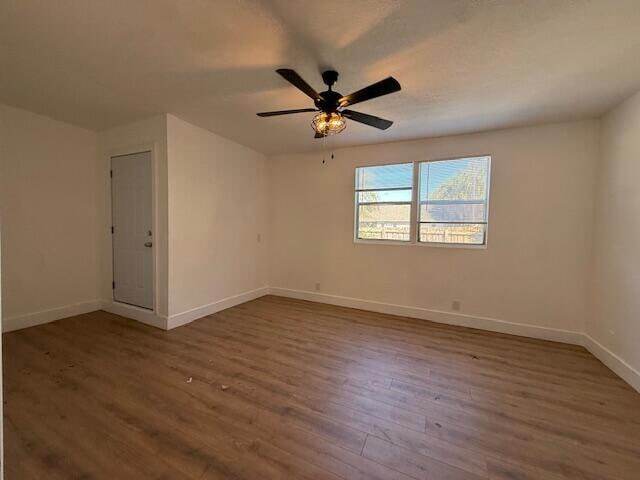 Building Photo - 904 4th St