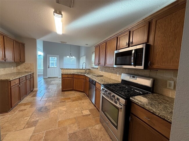 Building Photo - 4230 Geronimo Lake Dr