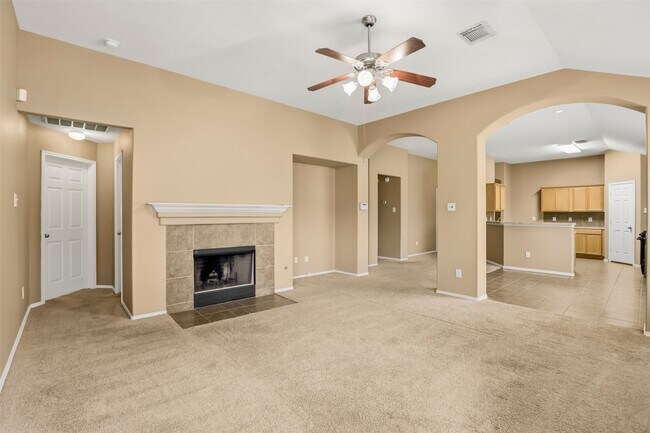 Building Photo - 9618 Red Rugosa Dr