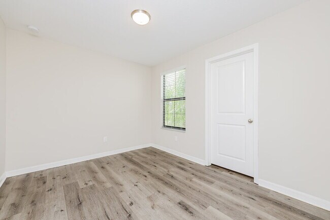 Building Photo - 13903 Arbor Pines Dr