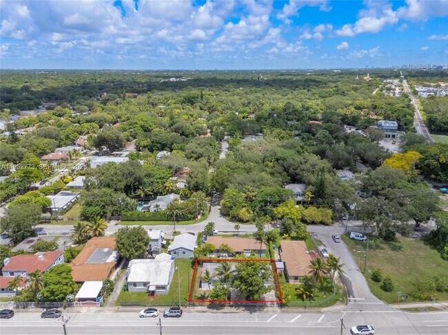 Building Photo - 351 NE 82nd St