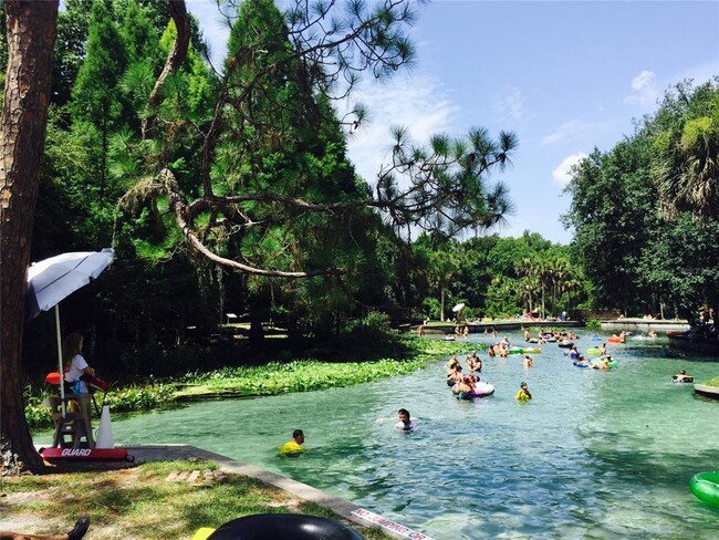 Building Photo - 1916 Beacon Bay Ct