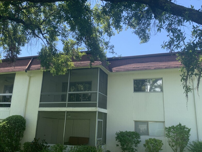 exterior lanai - 3504 Beneva Rd