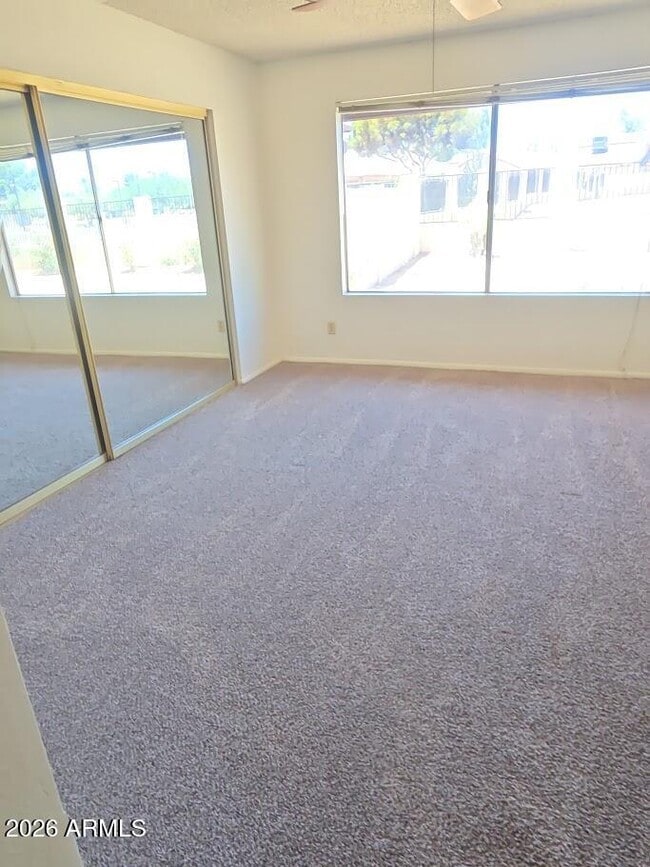 Building Photo - 11226 S Tomi Dr