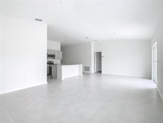 Building Photo - 421 Sandbar Ln