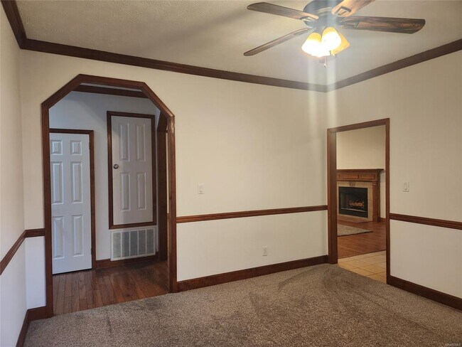 Building Photo - 1174 Old Prattville Rd