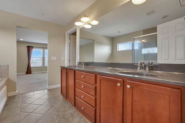 Building Photo - 8006 Caraway Ave