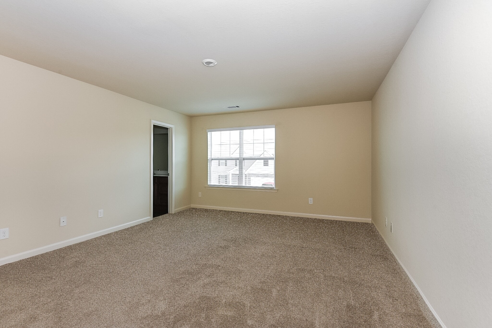 Building Photo - 154 Innis Brk Cir