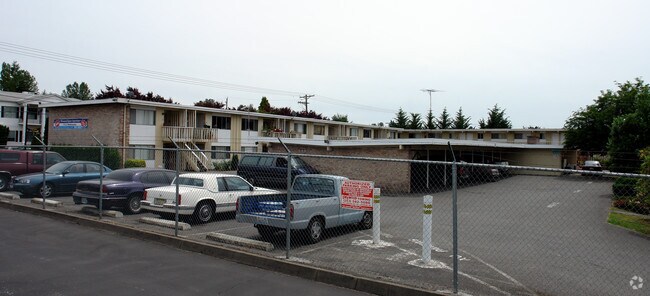Building Photo - Westwood Square Apartments