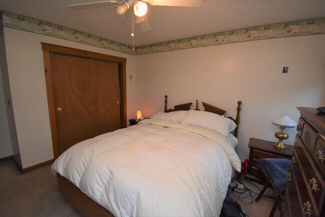 Bedroom - 45 W Side Woods Rd