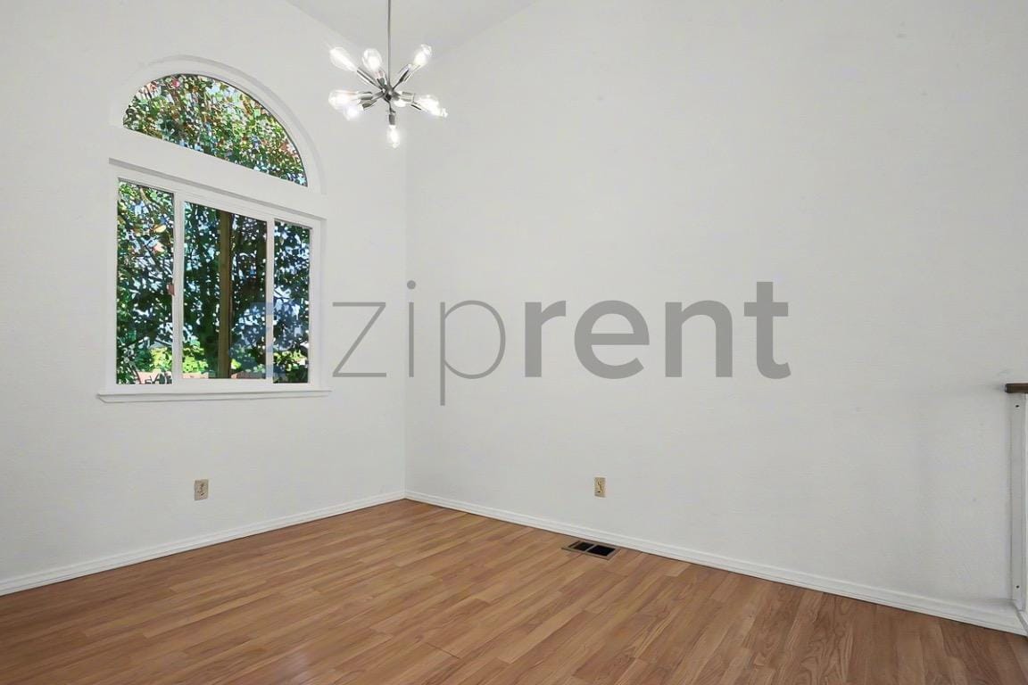 Building Photo - 5744 River Run Cir