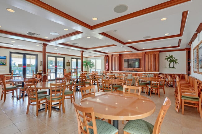 Building Photo - 2800 N Ocean Dr