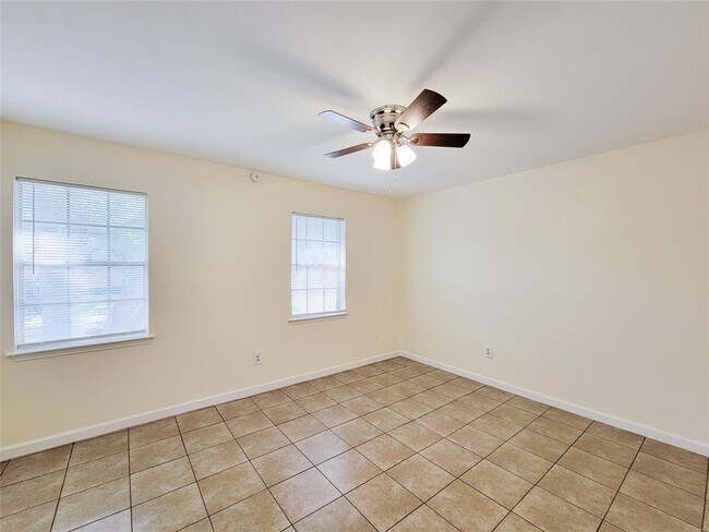 Building Photo - 14333 Memorial Dr