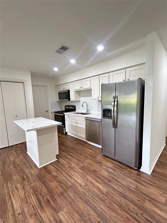 Building Photo - 12755 Mill Ridge Dr